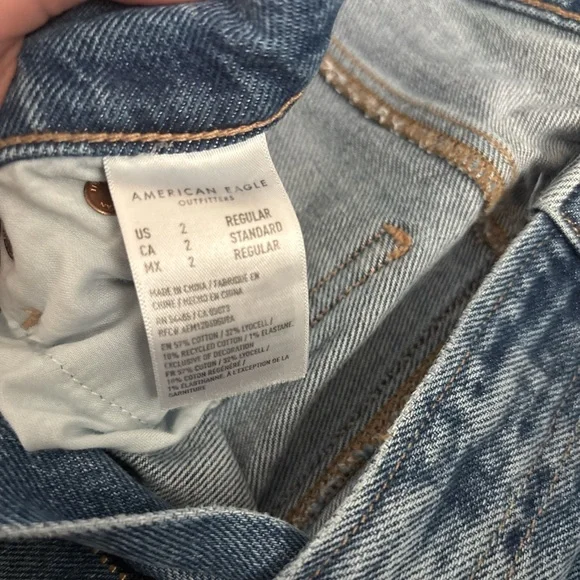 American Eagle Outfitters Light Blue Straight Leg Jeans - Picture 3 of 3